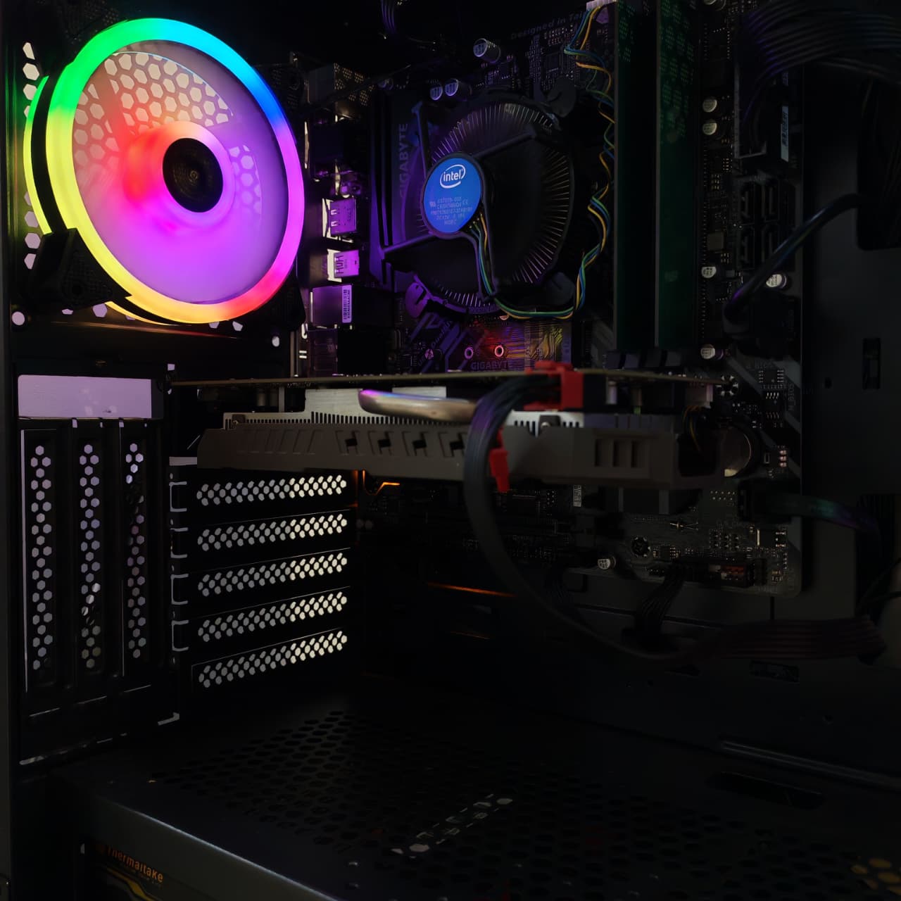 Pre-built Intel Core i5-8400, GTX 1060 3GB, 256GB SSD, 8GB RAM - Image 3